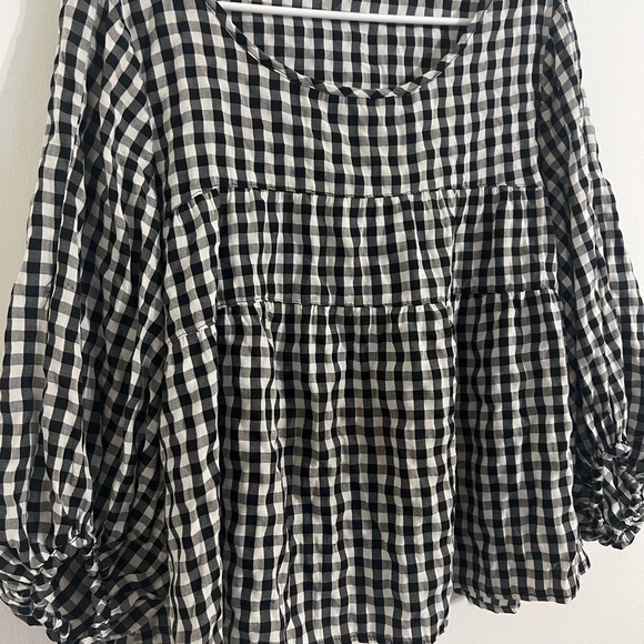Max Studio Gingham Tiered Balloon Sleeve Blouse - Picture 2 of 9